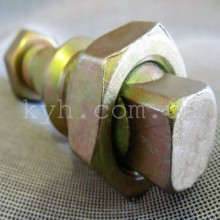 Шпилька колеса Богдан заднего правая в сборе с футоркой 